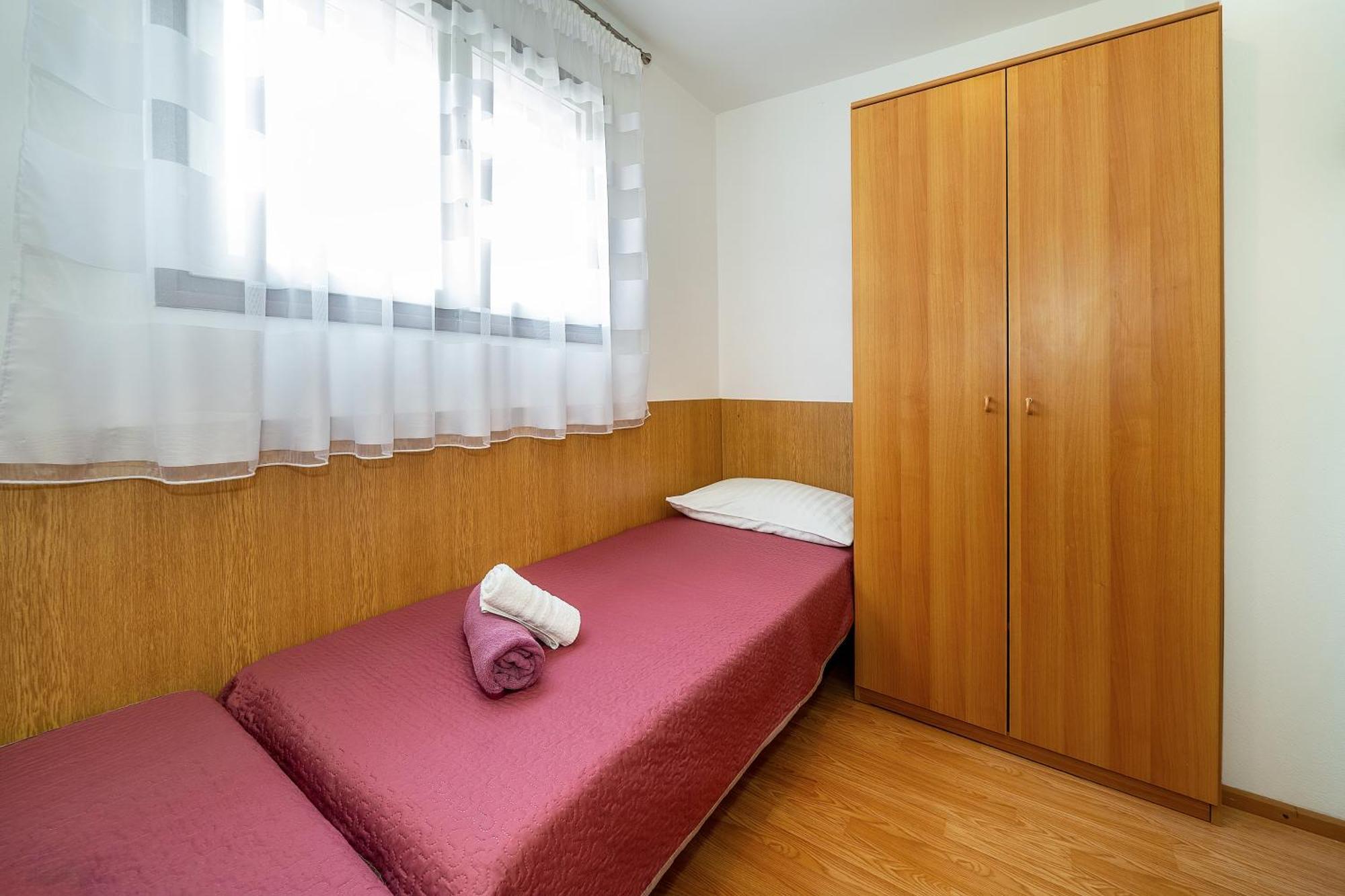 Apartments & Room Jagoda Baska  Luaran gambar