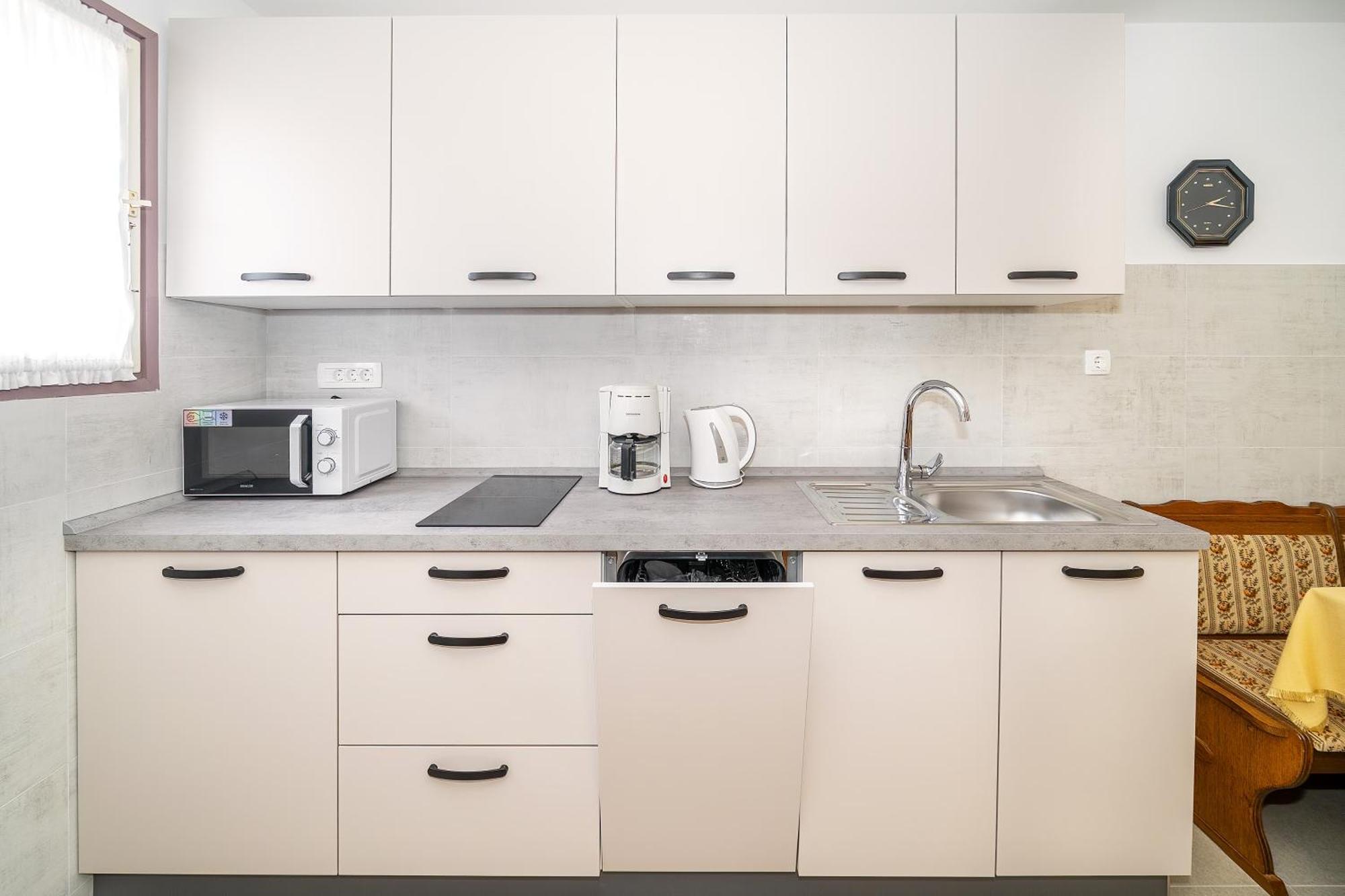 Apartments & Room Jagoda Baska  Luaran gambar