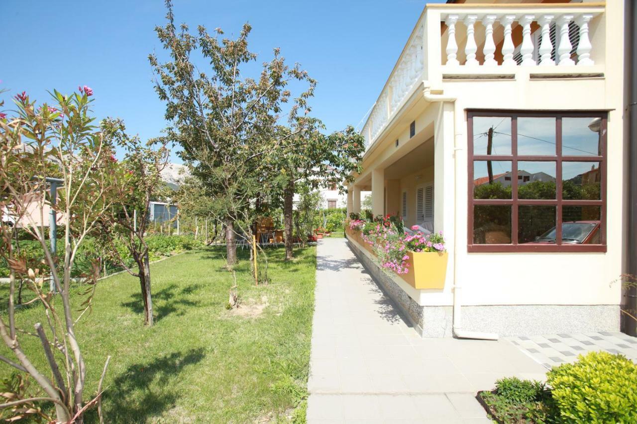 Apartments & Room Jagoda Baska  Luaran gambar