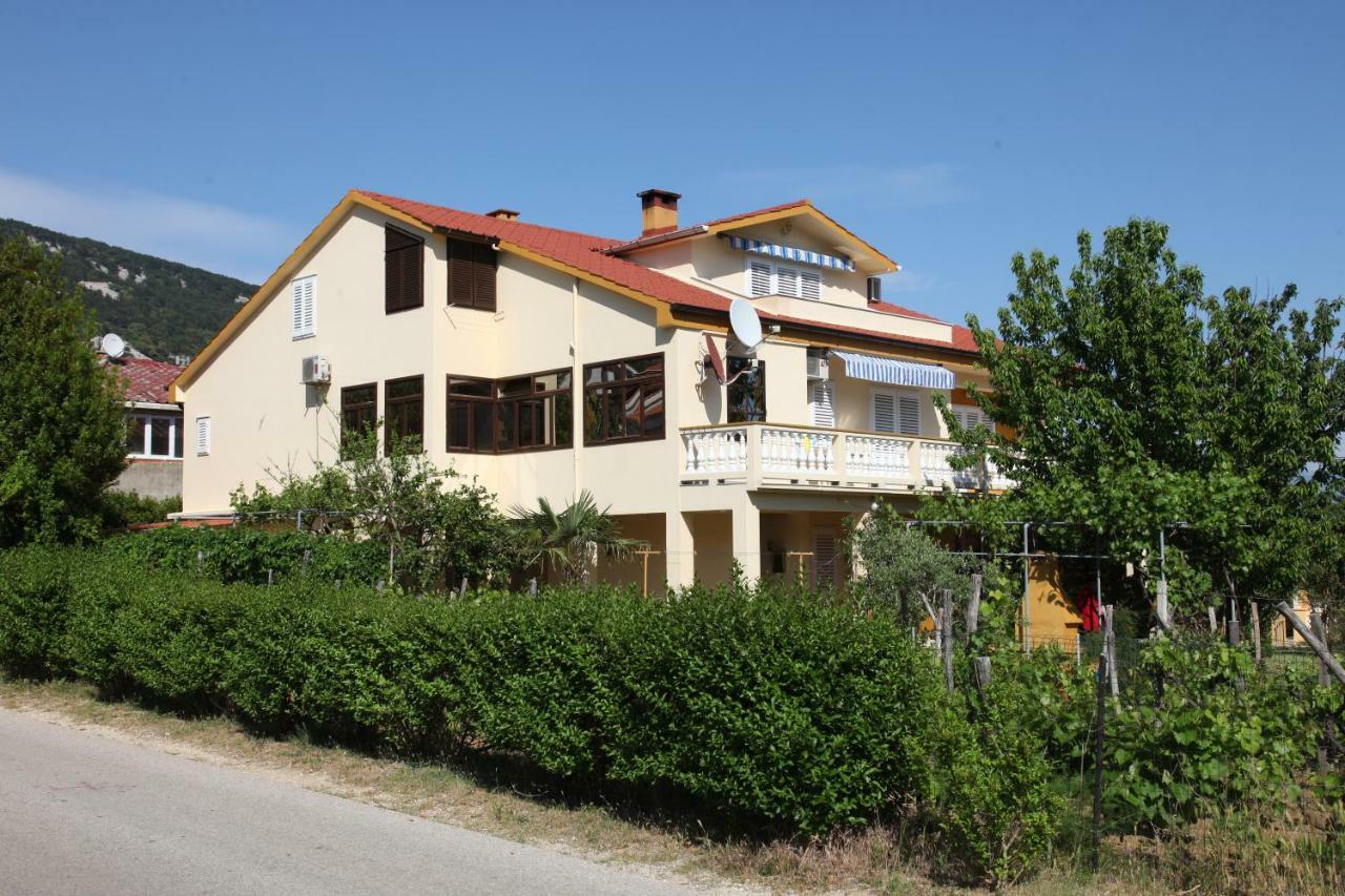Apartments & Room Jagoda Baska  Luaran gambar
