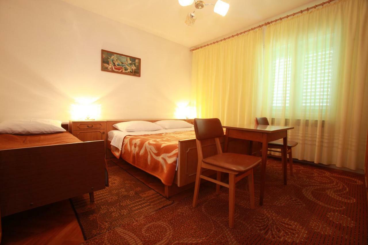 Apartments & Room Jagoda Baska  Luaran gambar