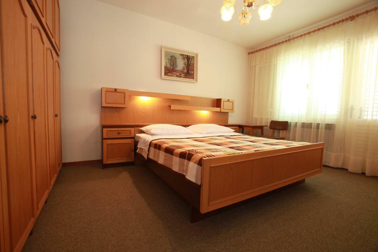 Apartments & Room Jagoda Baska  Luaran gambar