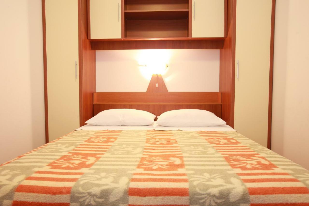 Apartments & Room Jagoda Baska  Luaran gambar
