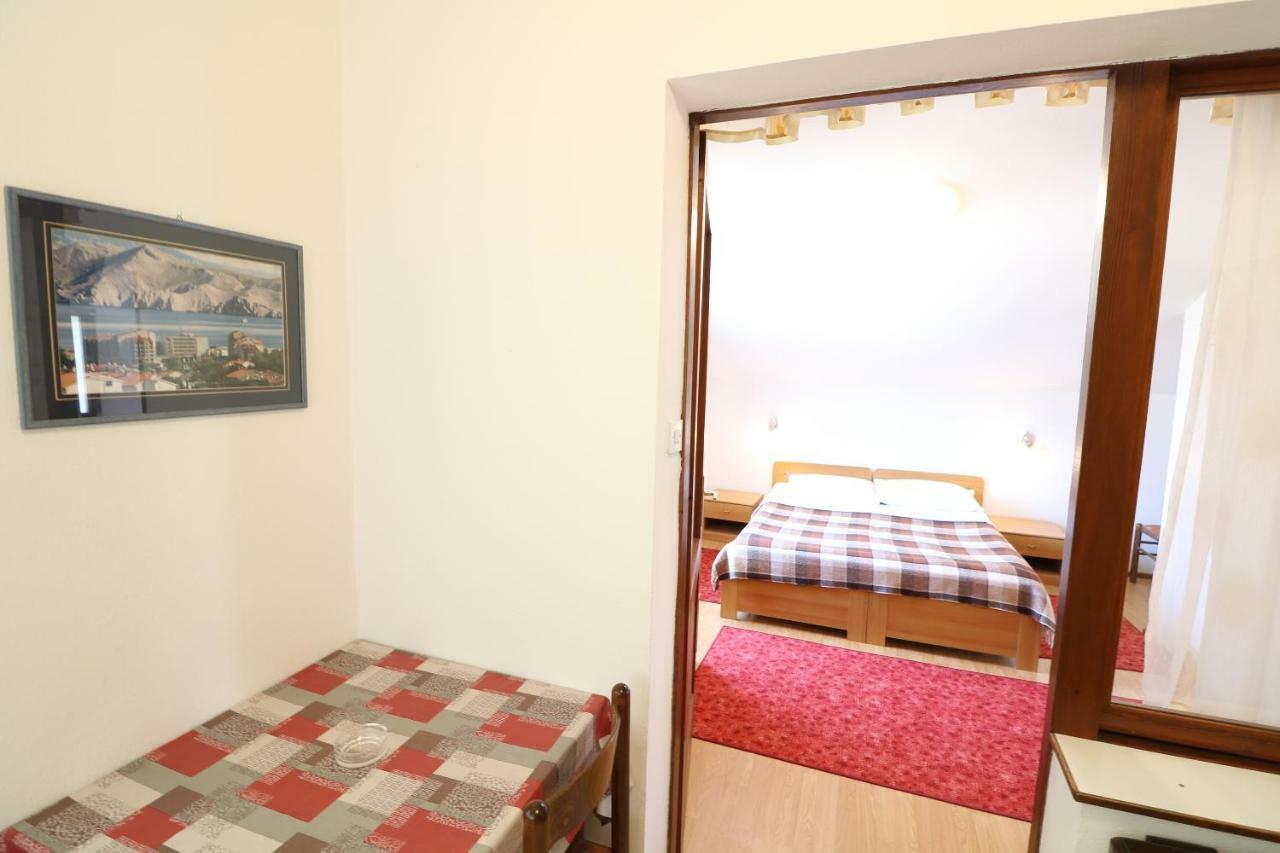 Apartments & Room Jagoda Baska  Luaran gambar
